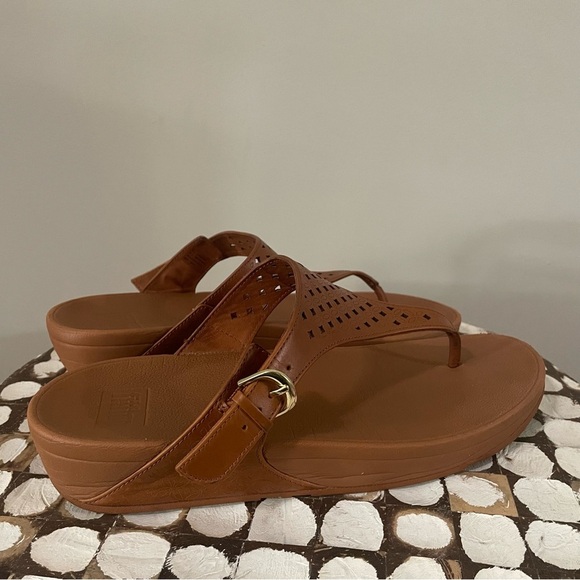 FitFlop Skinny Latticed Toe-Post Sandals Women’s Size 11 Metallic Comfort - Picture 4 of 7